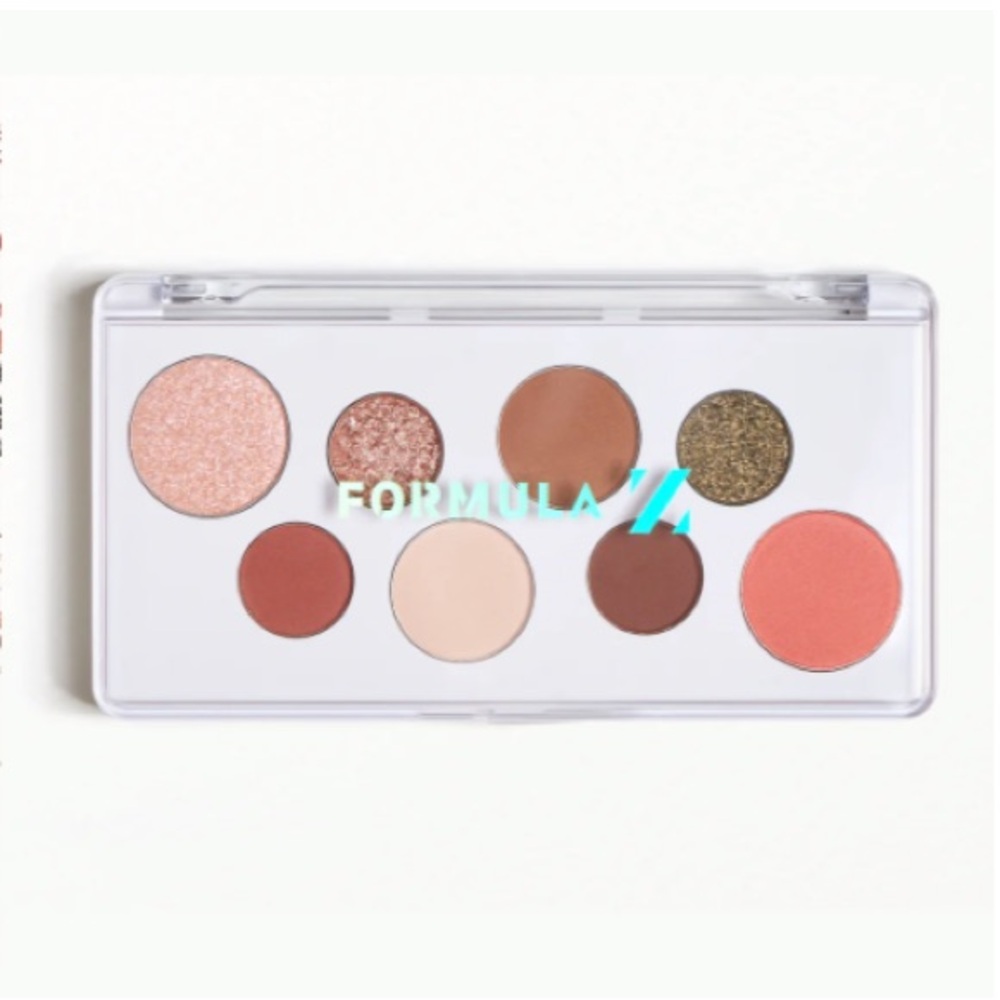 Glamgasm pro artistry face and eyeshadow palette